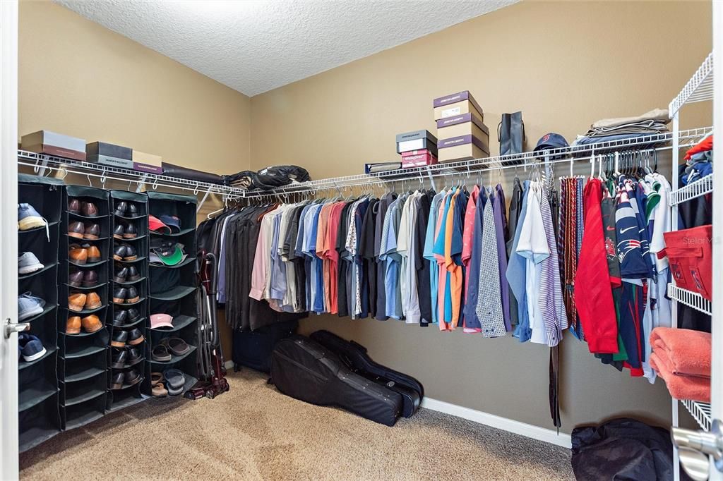 For Sale: $764,900 (5 beds, 4 baths, 5344 Square Feet)