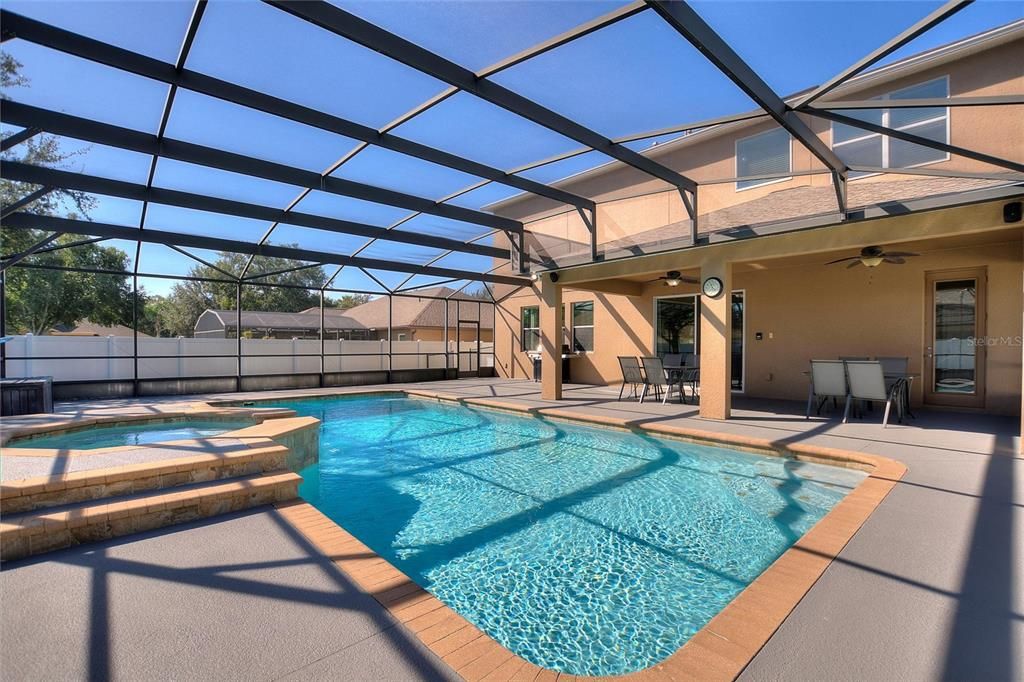 For Sale: $764,900 (5 beds, 4 baths, 5344 Square Feet)