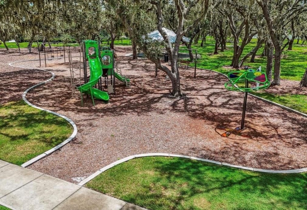 For Rent: $2,500 (4 beds, 2 baths, 1850 Square Feet)