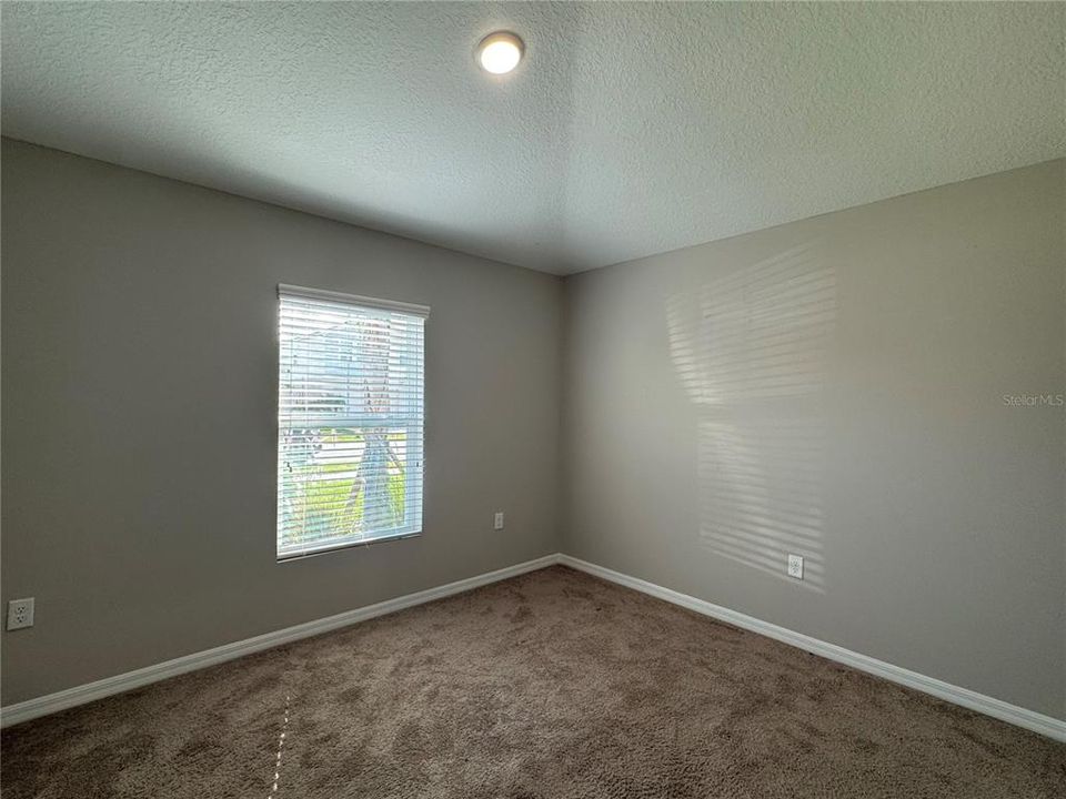 For Rent: $2,500 (4 beds, 2 baths, 1850 Square Feet)