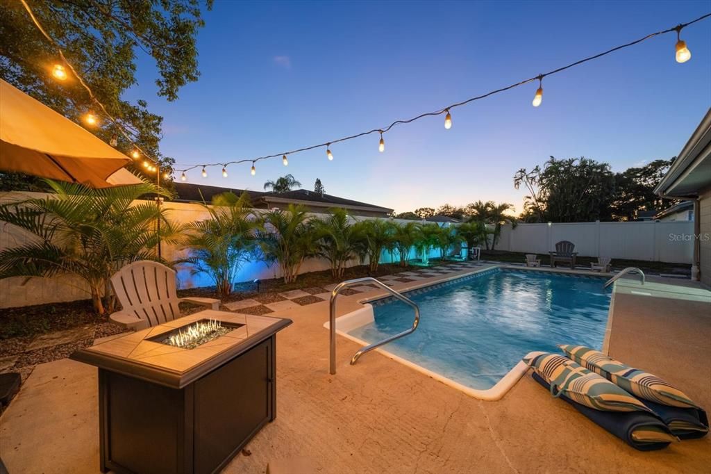 合同活跃: $485,000 (3 贝兹, 2 浴室, 1673 平方英尺)