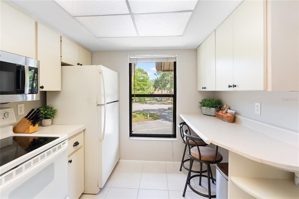 En Venta: $299,000 (2 camas, 2 baños, 1069 Pies cuadrados)