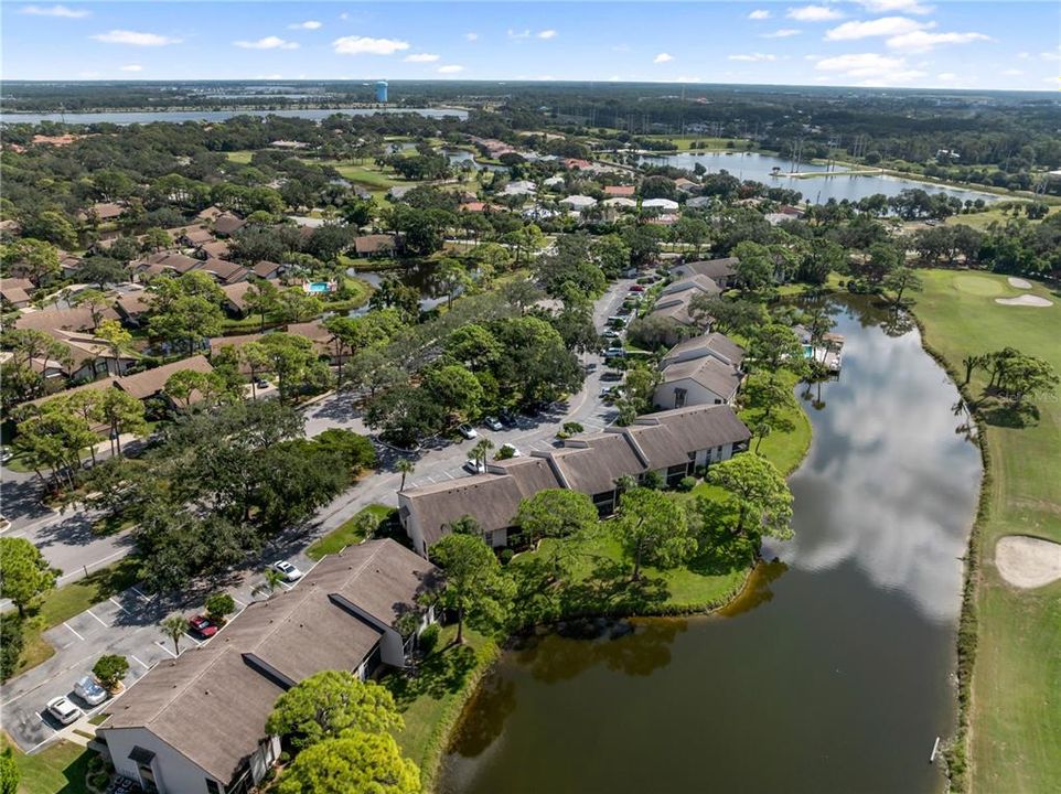 En Venta: $299,000 (2 camas, 2 baños, 1069 Pies cuadrados)