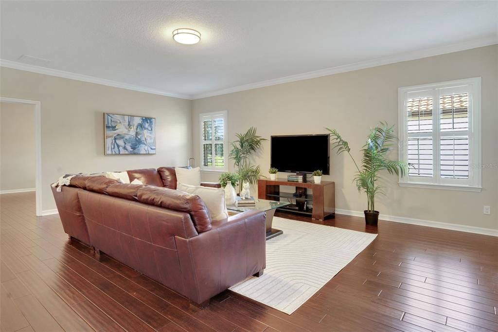 待售: $1,449,000 (4 贝兹, 3 浴室, 4282 平方英尺)