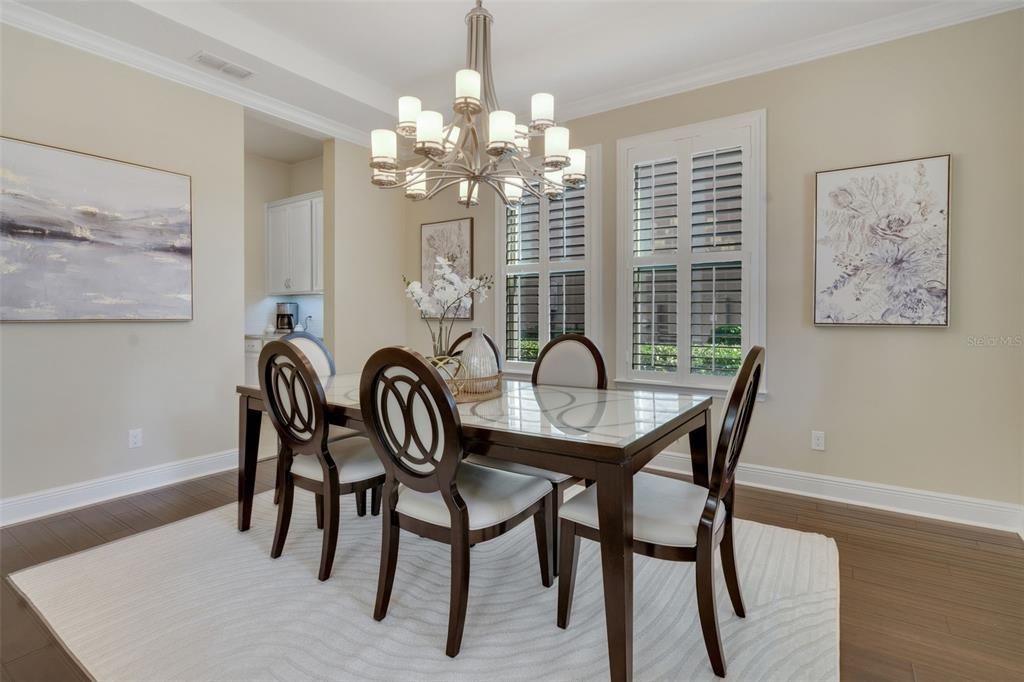 待售: $1,449,000 (4 贝兹, 3 浴室, 4282 平方英尺)