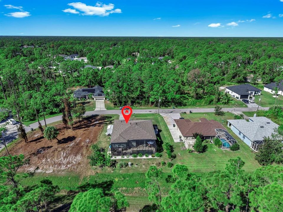 Activo con contrato: $460,000 (4 camas, 2 baños, 1707 Pies cuadrados)