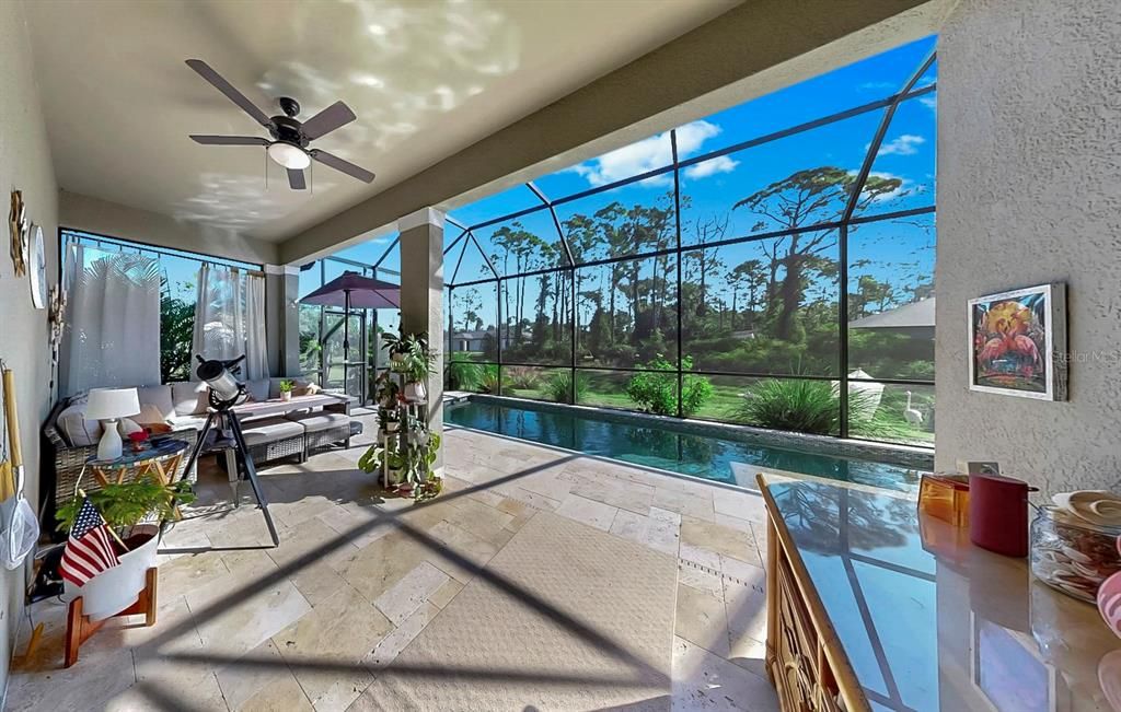 Activo con contrato: $460,000 (4 camas, 2 baños, 1707 Pies cuadrados)