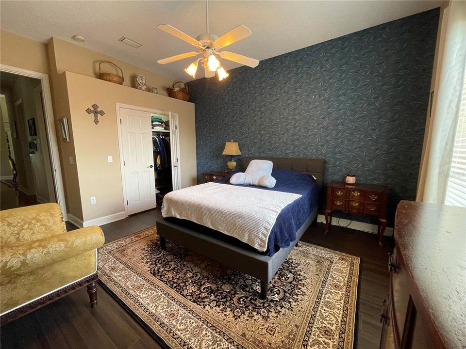 待售: $999,000 (4 贝兹, 3 浴室, 4216 平方英尺)