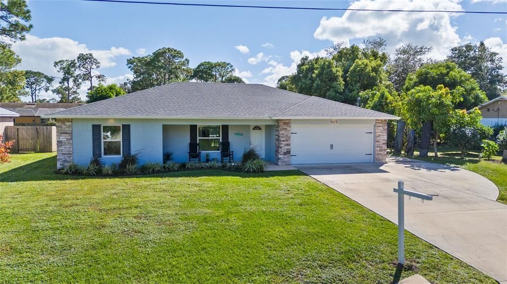 合同活跃: $377,000 (3 贝兹, 2 浴室, 1534 平方英尺)