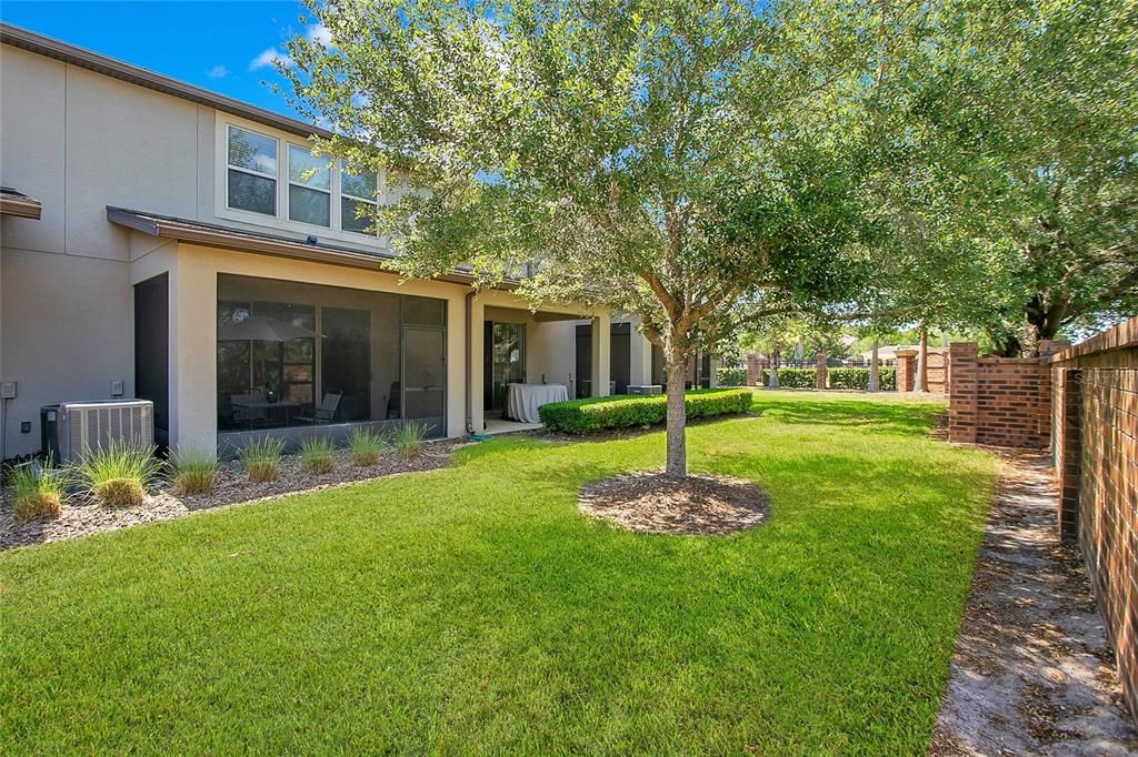 На продажу: $305,000 (2 спален, 2 ванн, 1417 Квадратных фут)