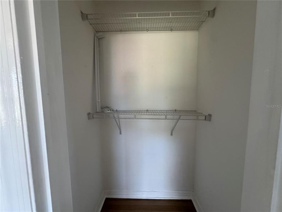 На продажу: $449,000 (2 спален, 1 ванн, 969 Квадратных фут)