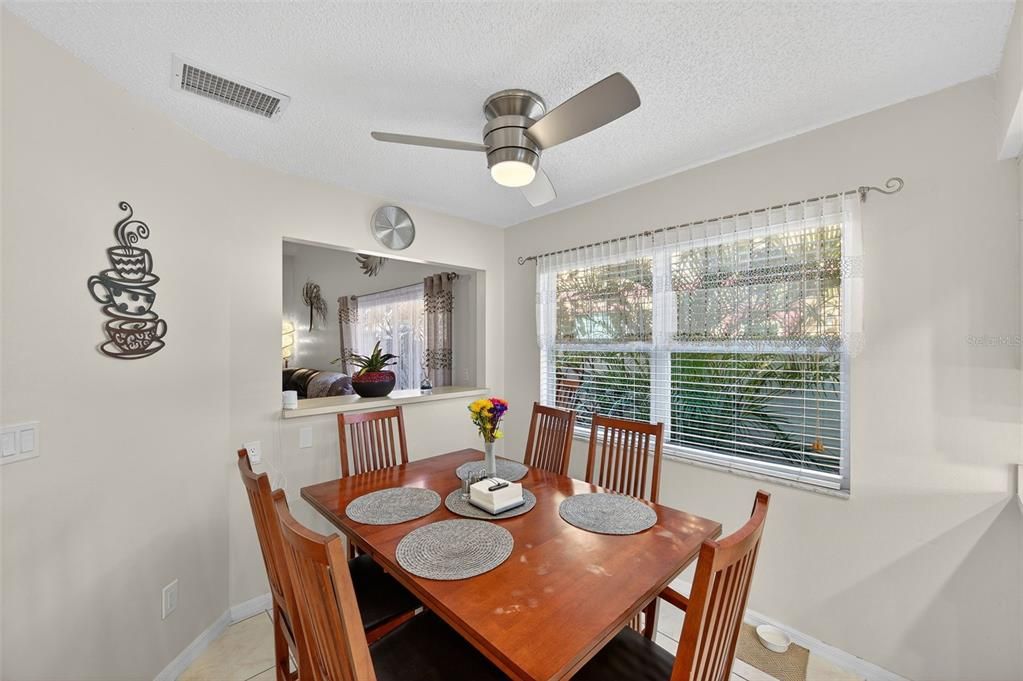 Active With Contract: $399,990 (3 beds, 2 baths, 1348 Square Feet)