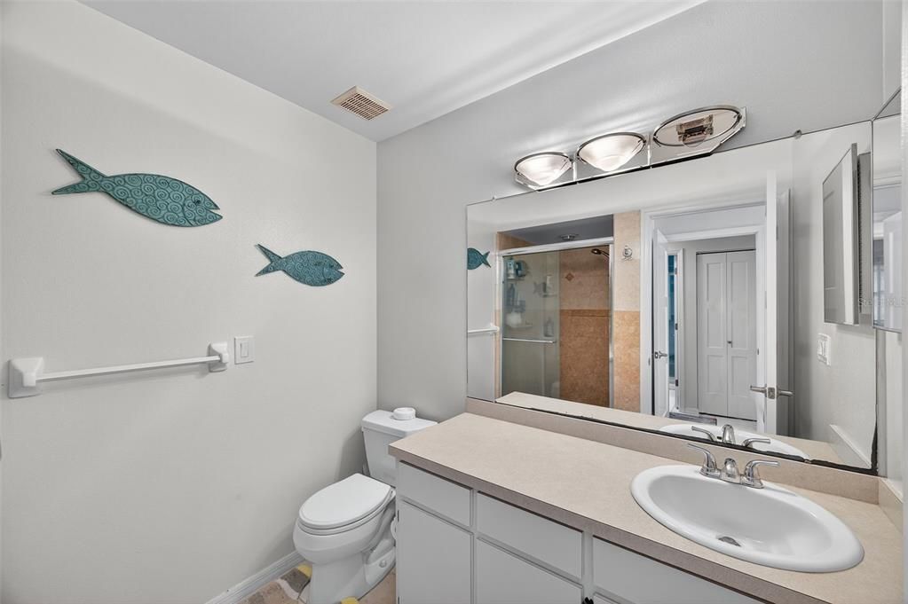 Active With Contract: $399,990 (3 beds, 2 baths, 1348 Square Feet)