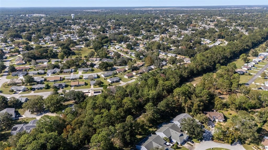 待售: $154,900 (1 贝兹, 1 浴室, 666 平方英尺)