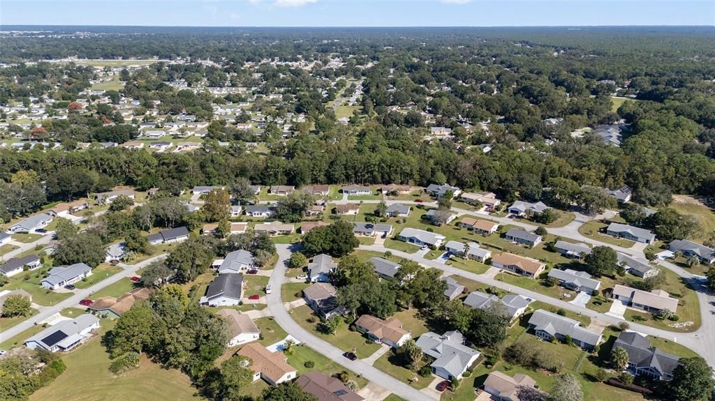 待售: $154,900 (1 贝兹, 1 浴室, 666 平方英尺)