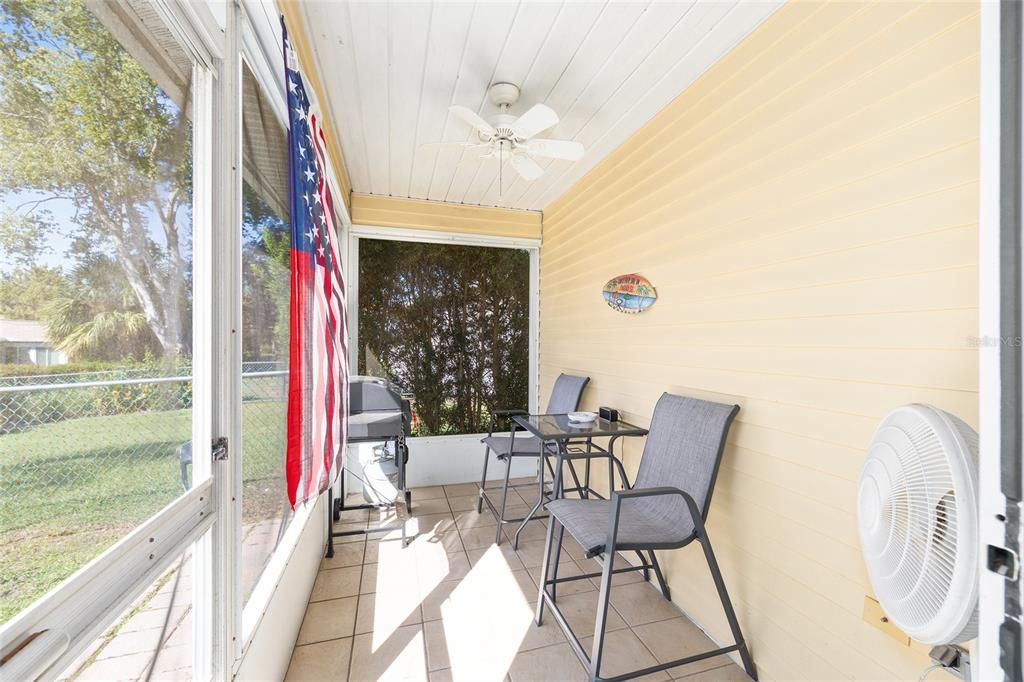 待售: $154,900 (1 贝兹, 1 浴室, 666 平方英尺)