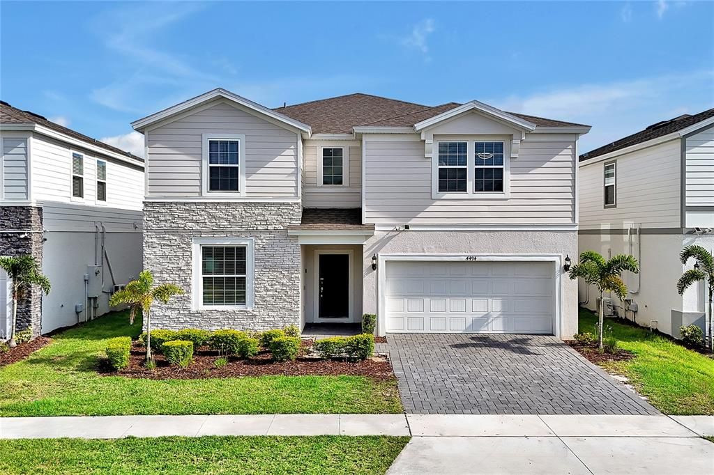 待售: $995,000 (10 贝兹, 8 浴室, 4399 平方英尺)