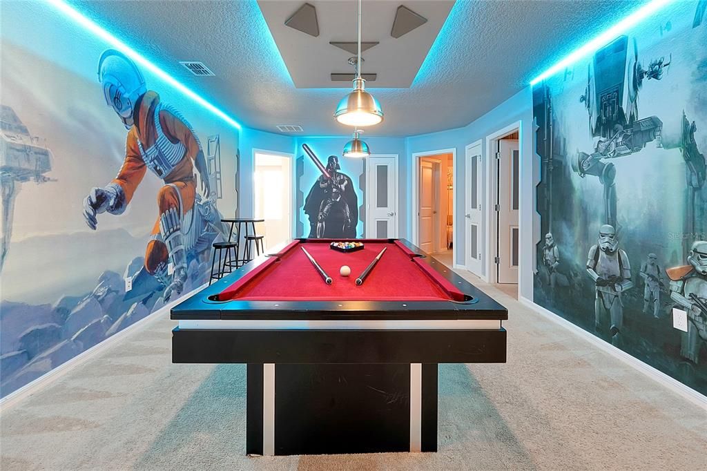 待售: $995,000 (10 贝兹, 8 浴室, 4399 平方英尺)