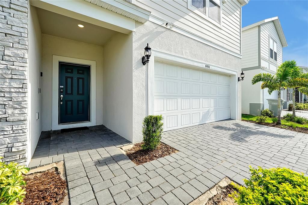 待售: $995,000 (10 贝兹, 8 浴室, 4399 平方英尺)