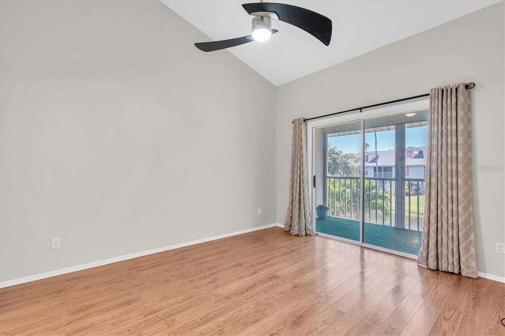 For Rent: $2,600 (2 beds, 2 baths, 970 Square Feet)