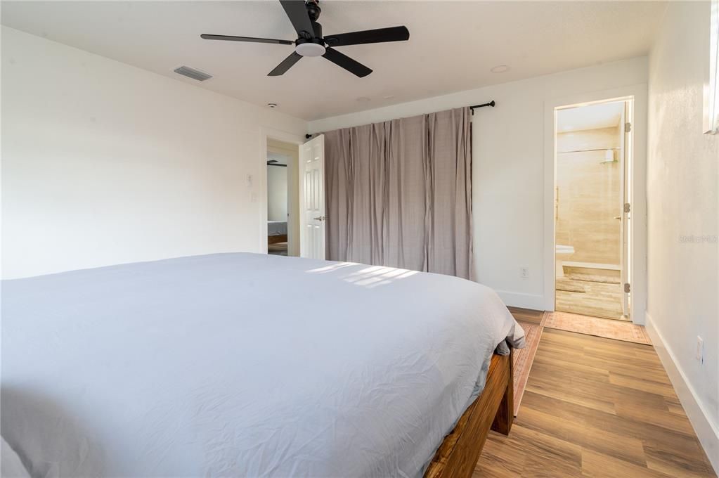 En Renta: $4,300 (3 camas, 2 baños, 1716 Pies cuadrados)