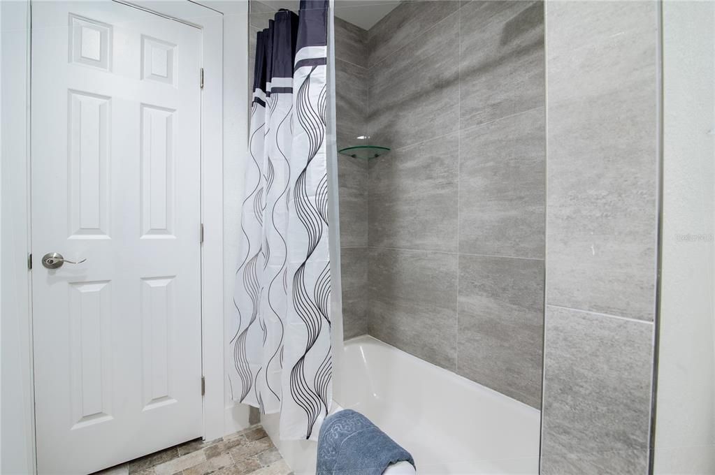 En Renta: $4,300 (3 camas, 2 baños, 1716 Pies cuadrados)