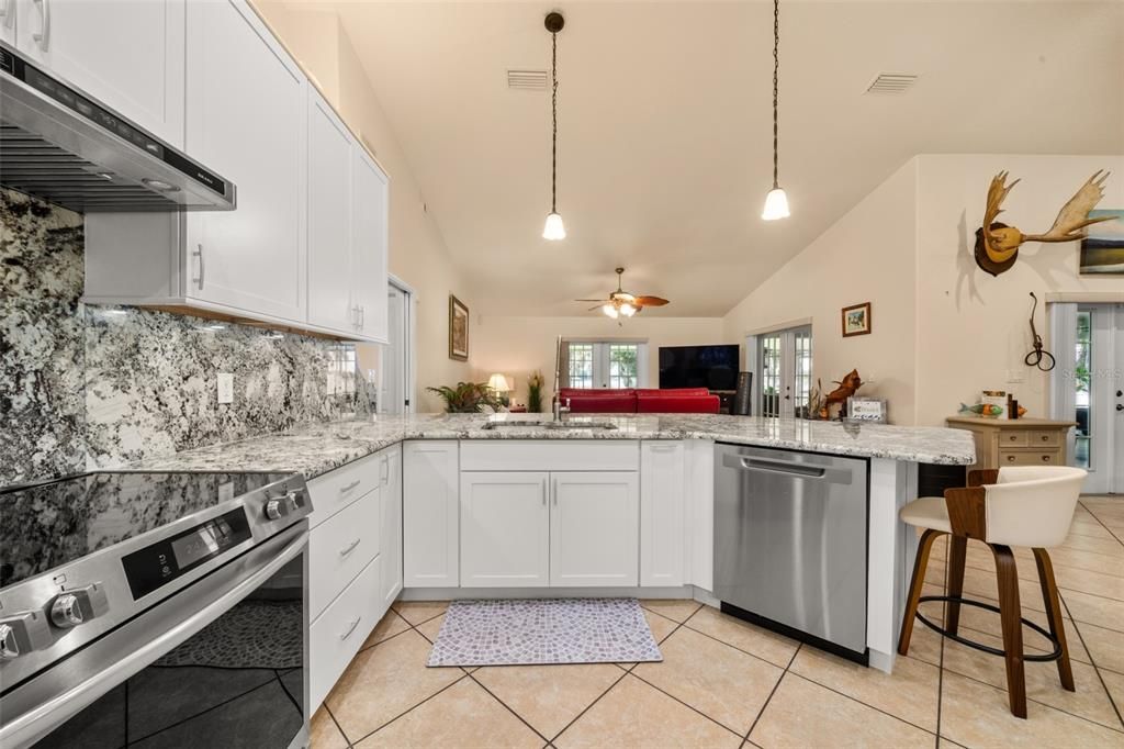 For Sale: $825,000 (3 beds, 2 baths, 2091 Square Feet)