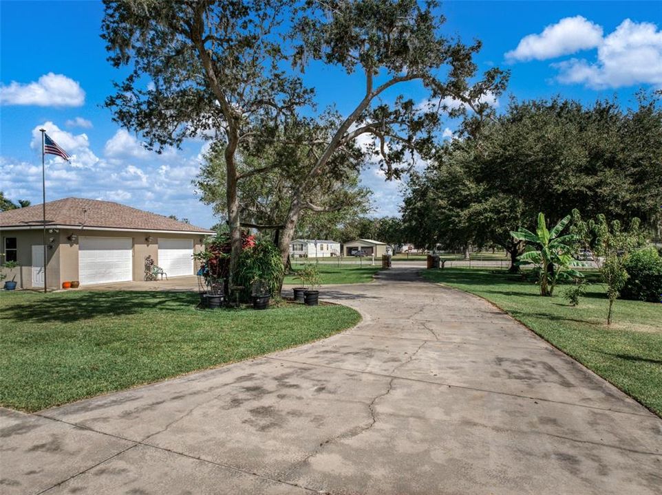 For Sale: $825,000 (3 beds, 2 baths, 2091 Square Feet)