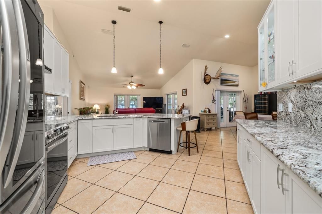 For Sale: $825,000 (3 beds, 2 baths, 2091 Square Feet)