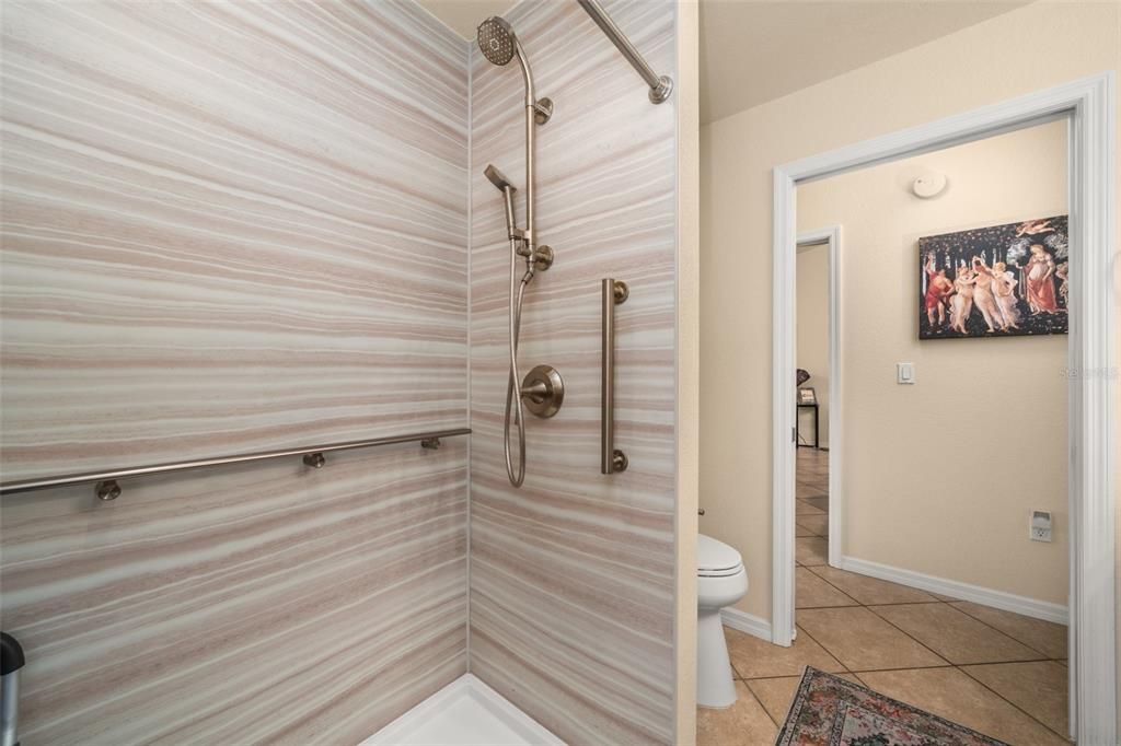 For Sale: $825,000 (3 beds, 2 baths, 2091 Square Feet)