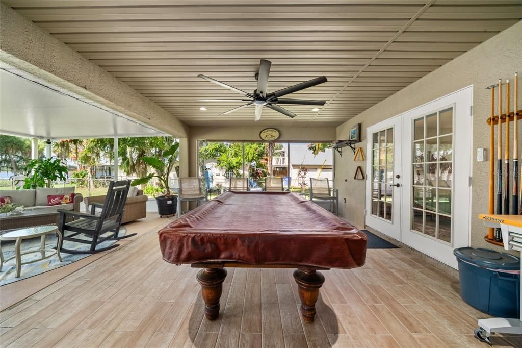 For Sale: $825,000 (3 beds, 2 baths, 2091 Square Feet)