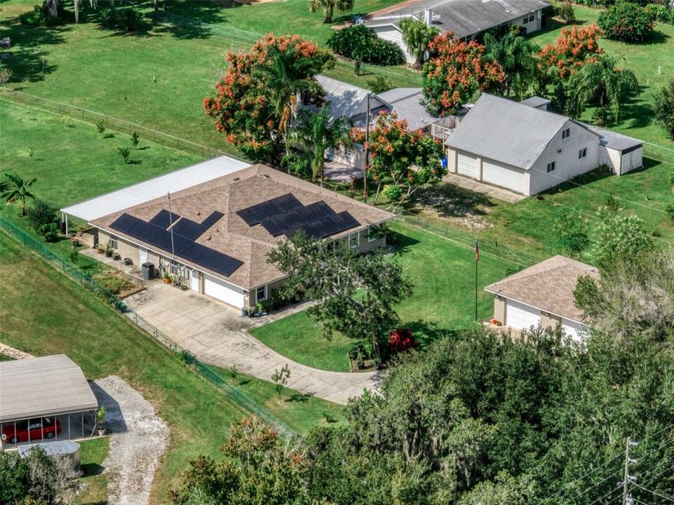 For Sale: $825,000 (3 beds, 2 baths, 2091 Square Feet)