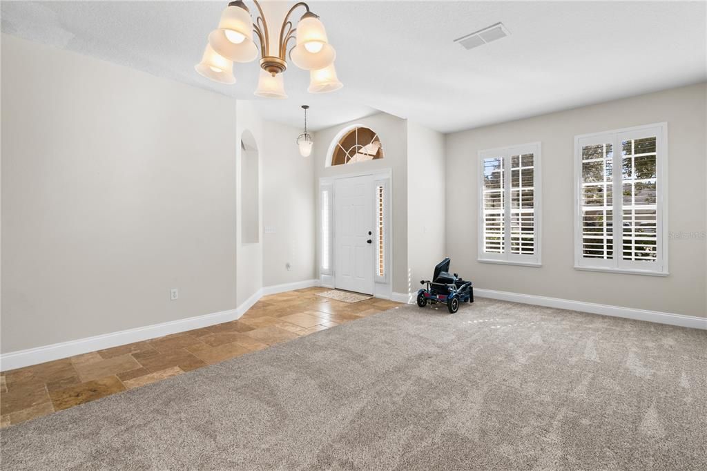 待售: $425,500 (4 贝兹, 2 浴室, 2229 平方英尺)