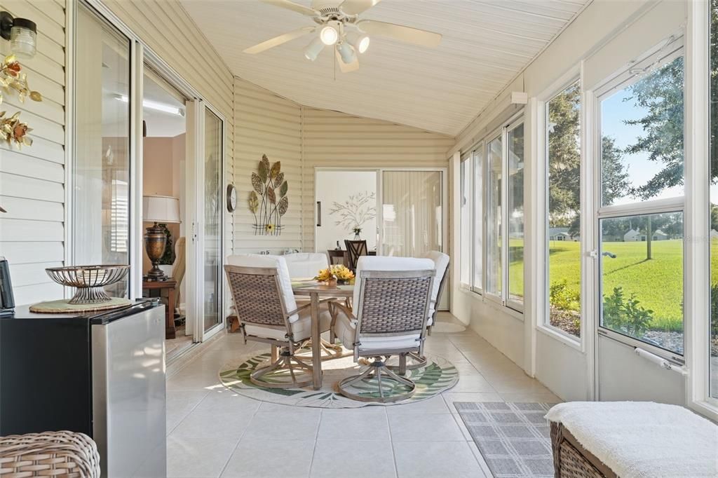 На продажу: $325,000 (3 спален, 2 ванн, 1751 Квадратных фут)