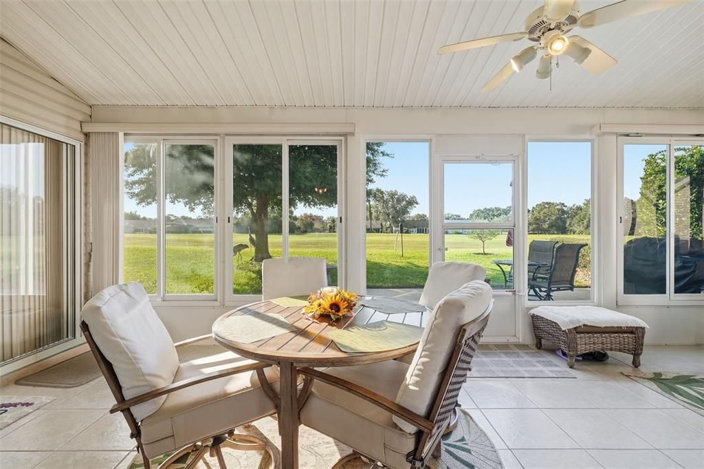 На продажу: $325,000 (3 спален, 2 ванн, 1751 Квадратных фут)