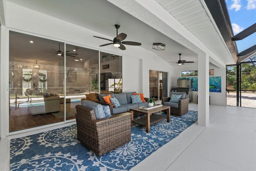 Activo con contrato: $519,000 (3 camas, 2 baños, 1954 Pies cuadrados)