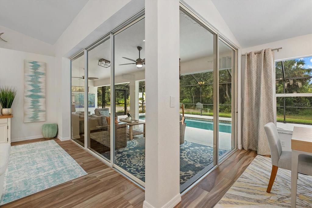 Activo con contrato: $519,000 (3 camas, 2 baños, 1954 Pies cuadrados)