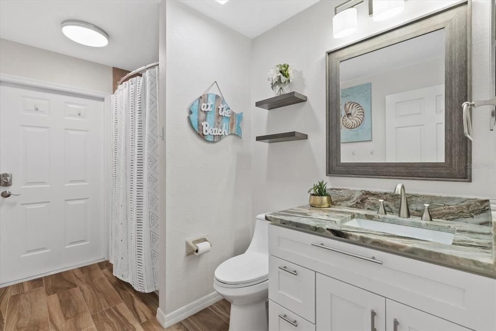 Activo con contrato: $519,000 (3 camas, 2 baños, 1954 Pies cuadrados)