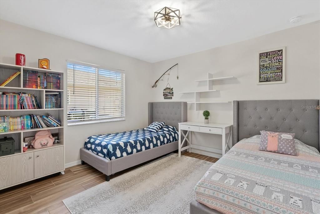 Activo con contrato: $519,000 (3 camas, 2 baños, 1954 Pies cuadrados)