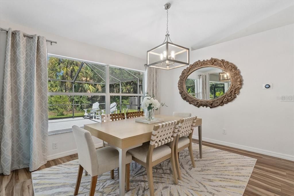 Activo con contrato: $519,000 (3 camas, 2 baños, 1954 Pies cuadrados)