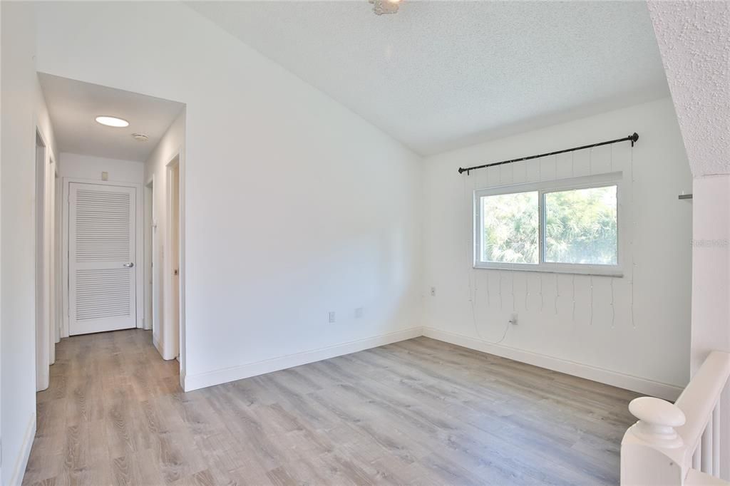 На продажу: $700,000 (4 спален, 2 ванн, 2740 Квадратных фут)