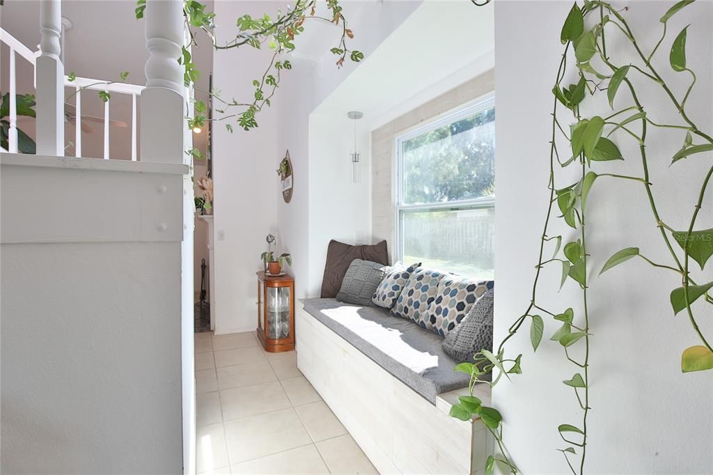 На продажу: $700,000 (4 спален, 2 ванн, 2740 Квадратных фут)