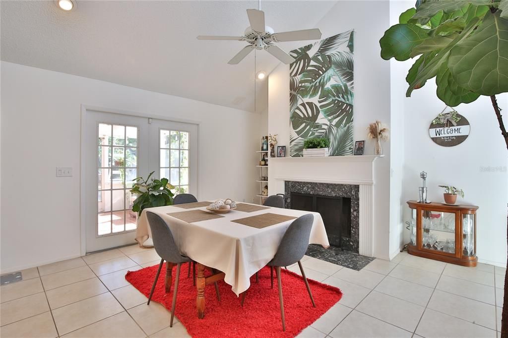 На продажу: $700,000 (4 спален, 2 ванн, 2740 Квадратных фут)