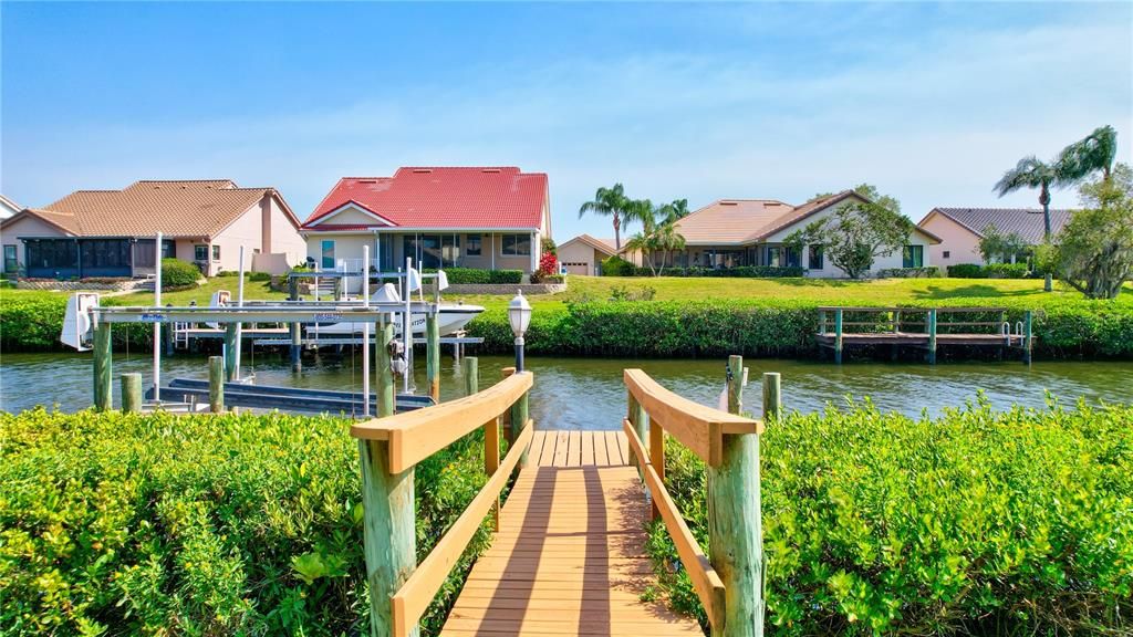 Active With Contract: $839,000 (3 beds, 2 baths, 1994 Square Feet)