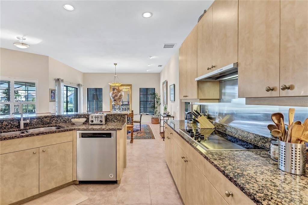 Active With Contract: $839,000 (3 beds, 2 baths, 1994 Square Feet)