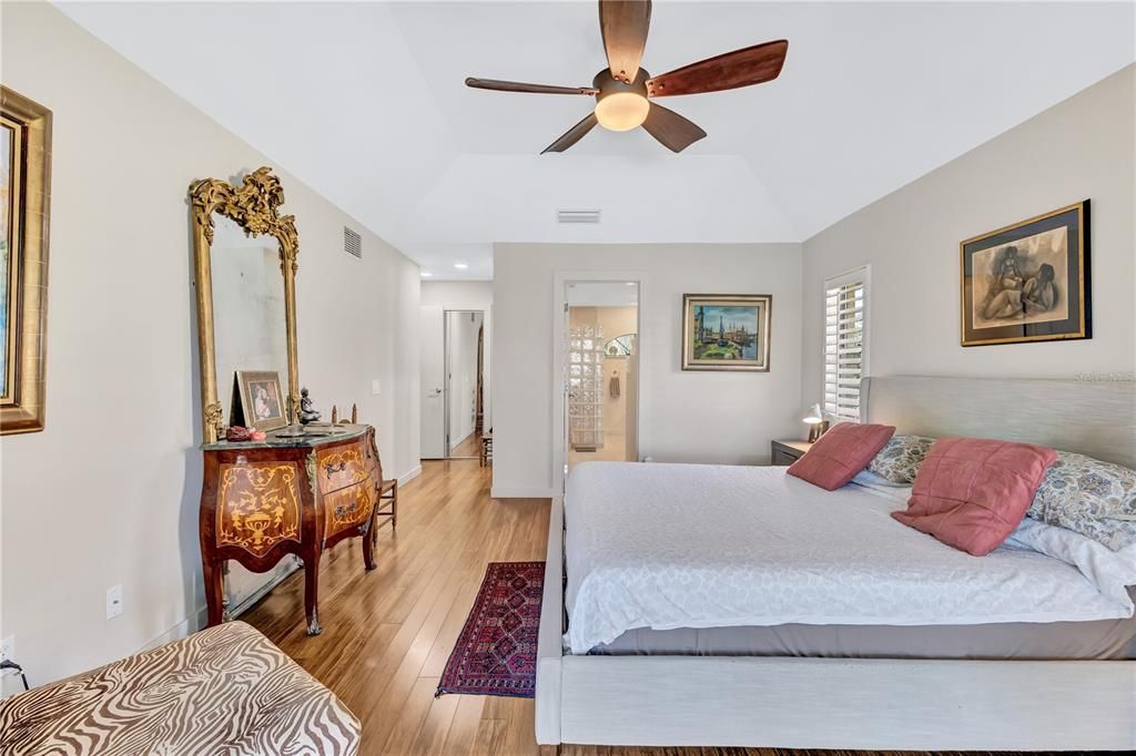 Active With Contract: $839,000 (3 beds, 2 baths, 1994 Square Feet)