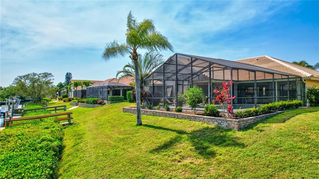 Active With Contract: $839,000 (3 beds, 2 baths, 1994 Square Feet)