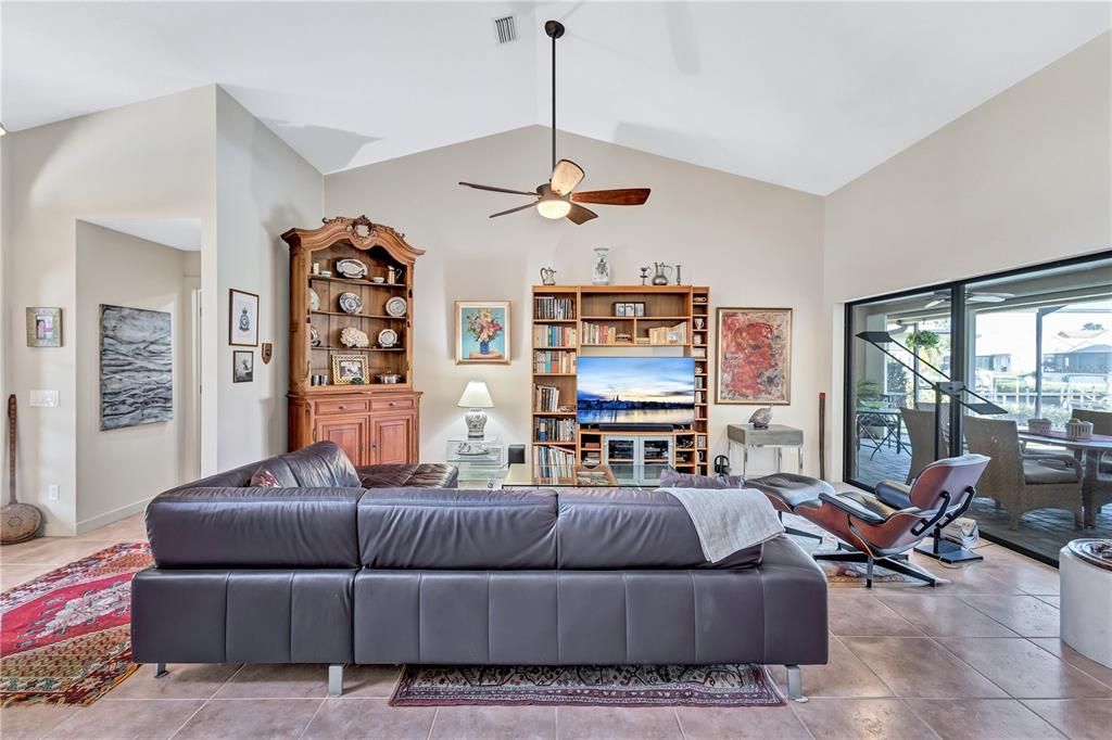Active With Contract: $839,000 (3 beds, 2 baths, 1994 Square Feet)