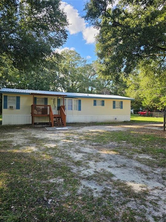 Recently Rented: $1,450 (3 beds, 2 baths, 1232 Square Feet)