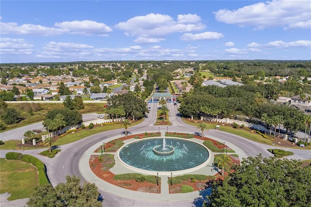 For Sale: $389,900 (2 beds, 2 baths, 1826 Square Feet)